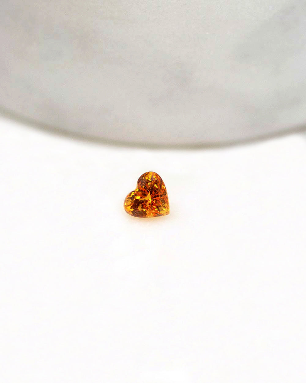Granat Mandarin, Inima, 1.1 ct