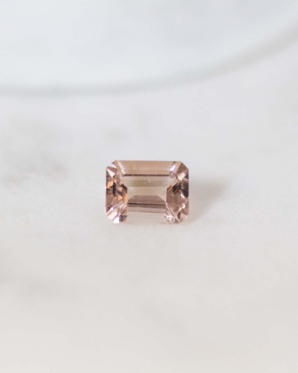 Morganit Peach, Octogon, 1.92 ct