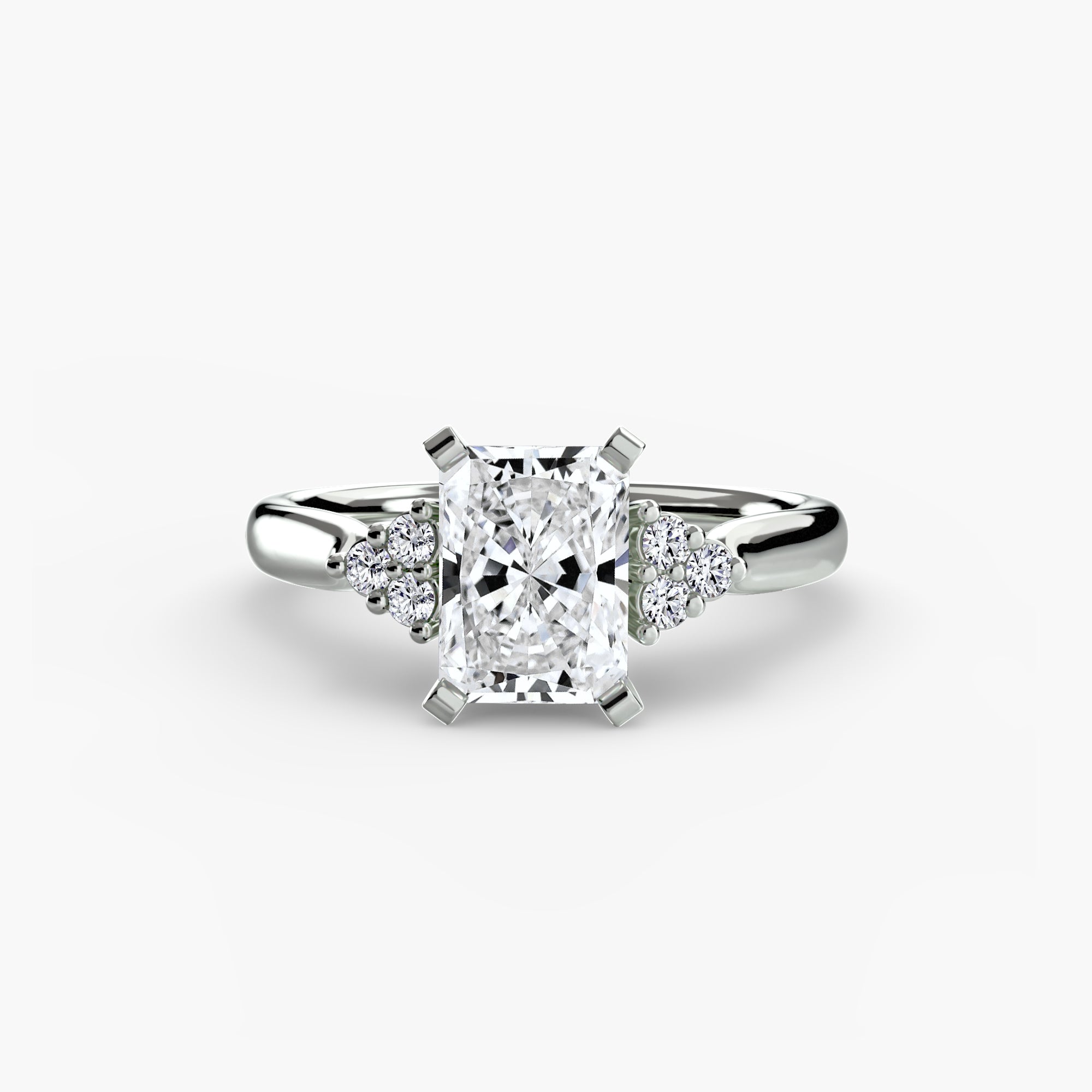 Inel de logodna Solitaire with Cluster Diamonds II