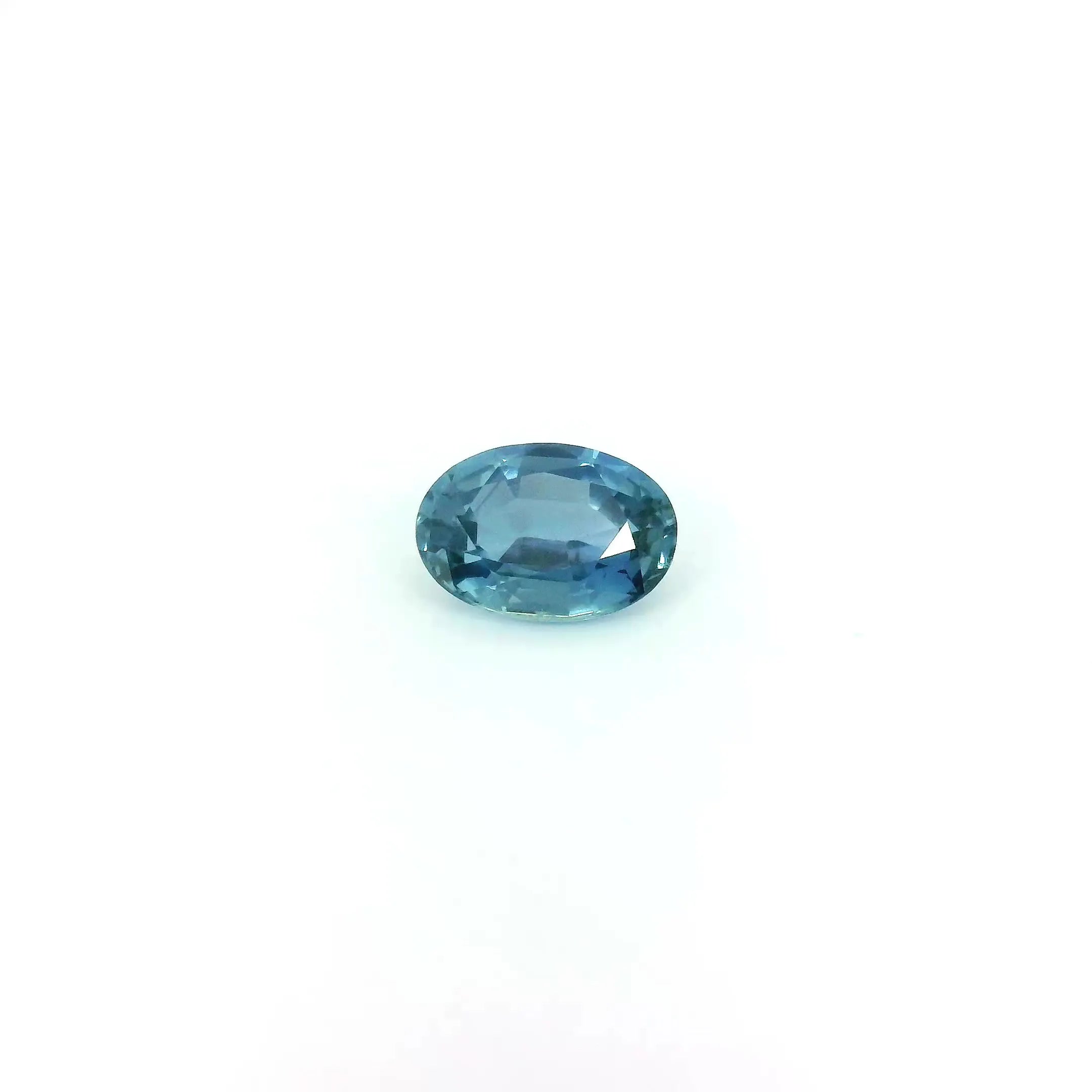 0.62ct Oval Natural Sapphire (Colour Blue, Clarity Slightly Included, Cut Faceted)