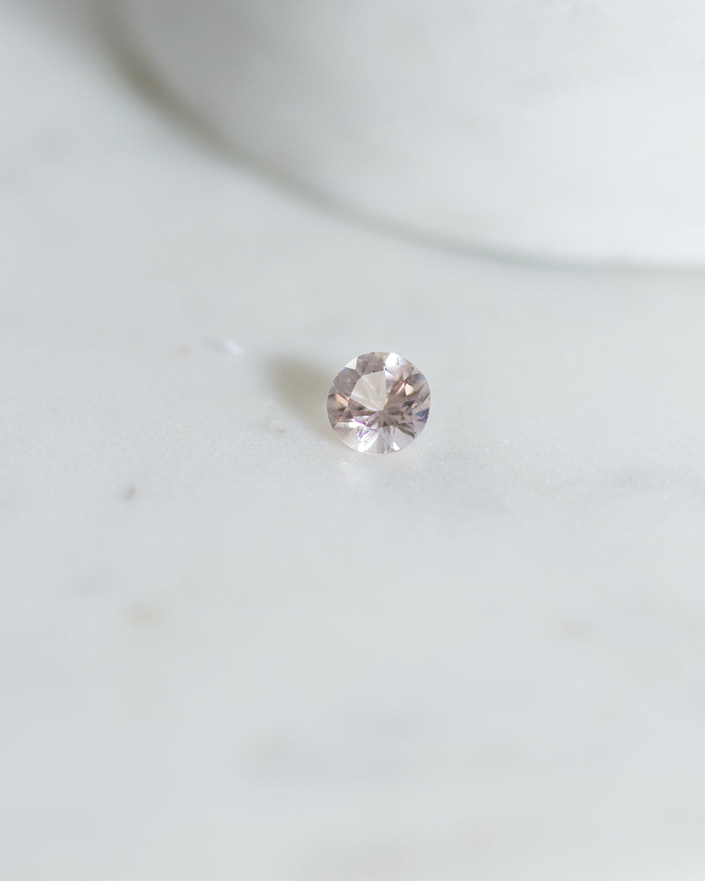 Morganit Peach, Rotund, 0.90 ct